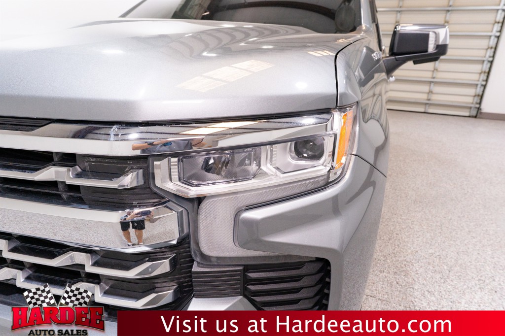 2023 Chevrolet Silverado 1500 Image 8