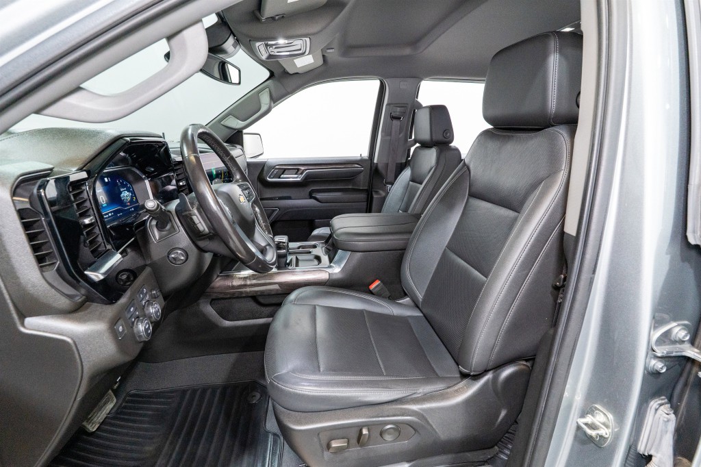 2023 Chevrolet Silverado 1500 Image 17