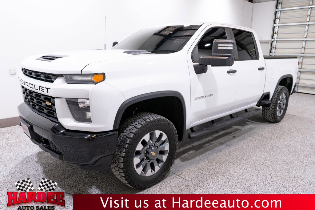 2022 Chevrolet Silverado 1500 Image 2