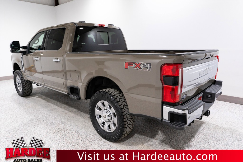 2026 Ford F-250 Image 3