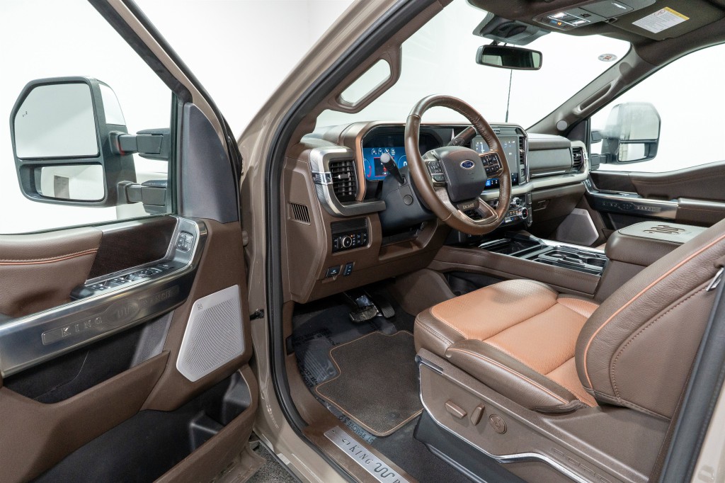 2026 Ford F-250 Image 16