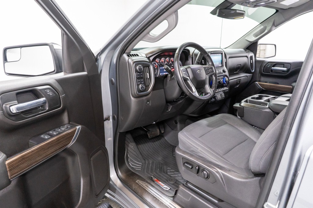 2020 Chevrolet Silverado 1500 Image 13