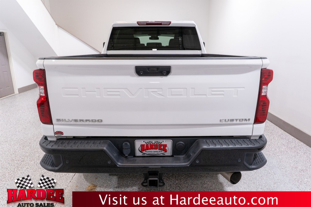 2024 Chevrolet Silverado 1500 Image 4