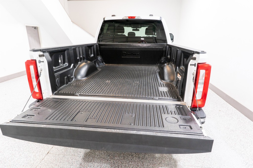 2023 Ford F-250 Image 11