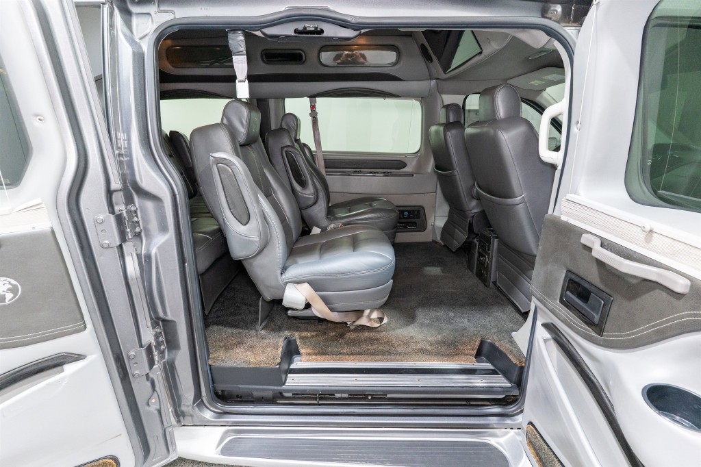 2015 Ford Explorer Image 9
