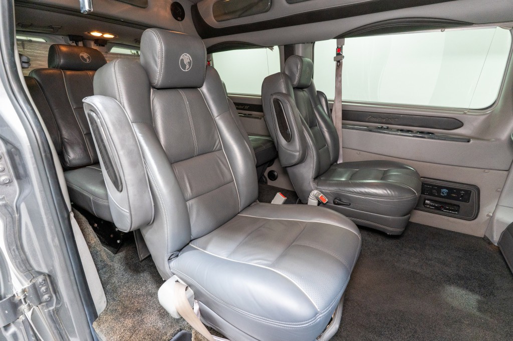 2015 Ford Explorer Image 11