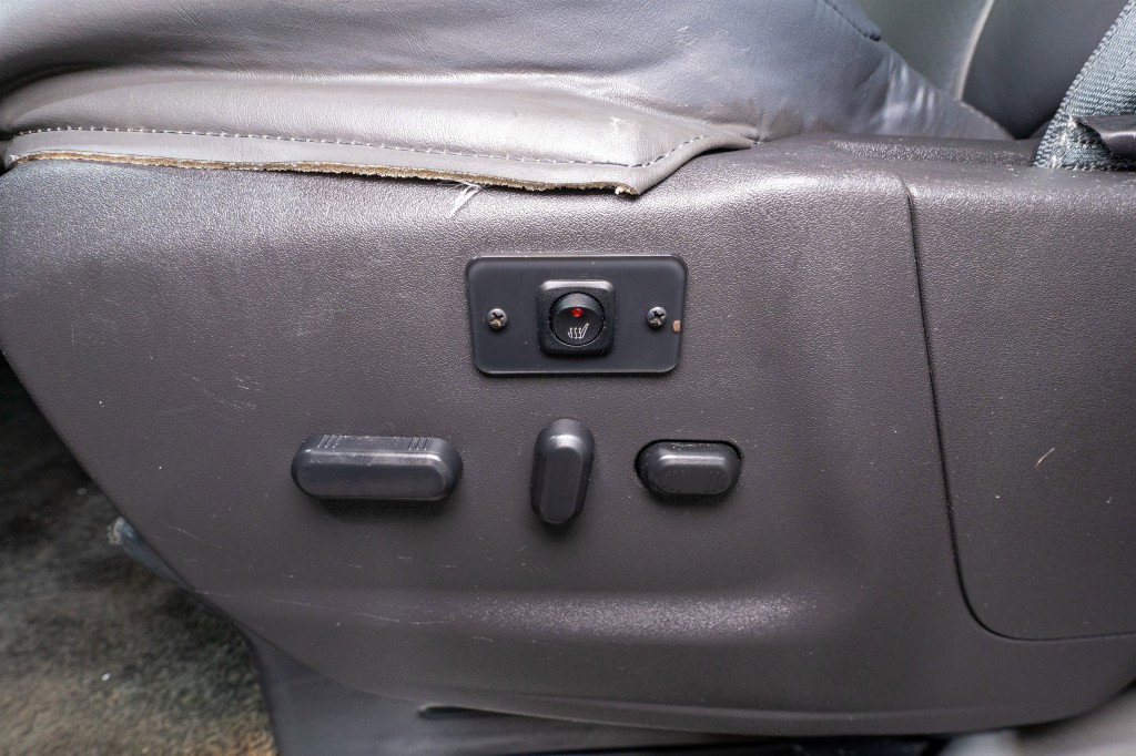 2015 Ford Explorer Image 23