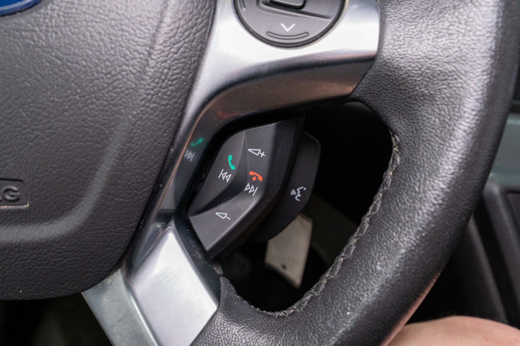 2015 Ford Explorer Image 31