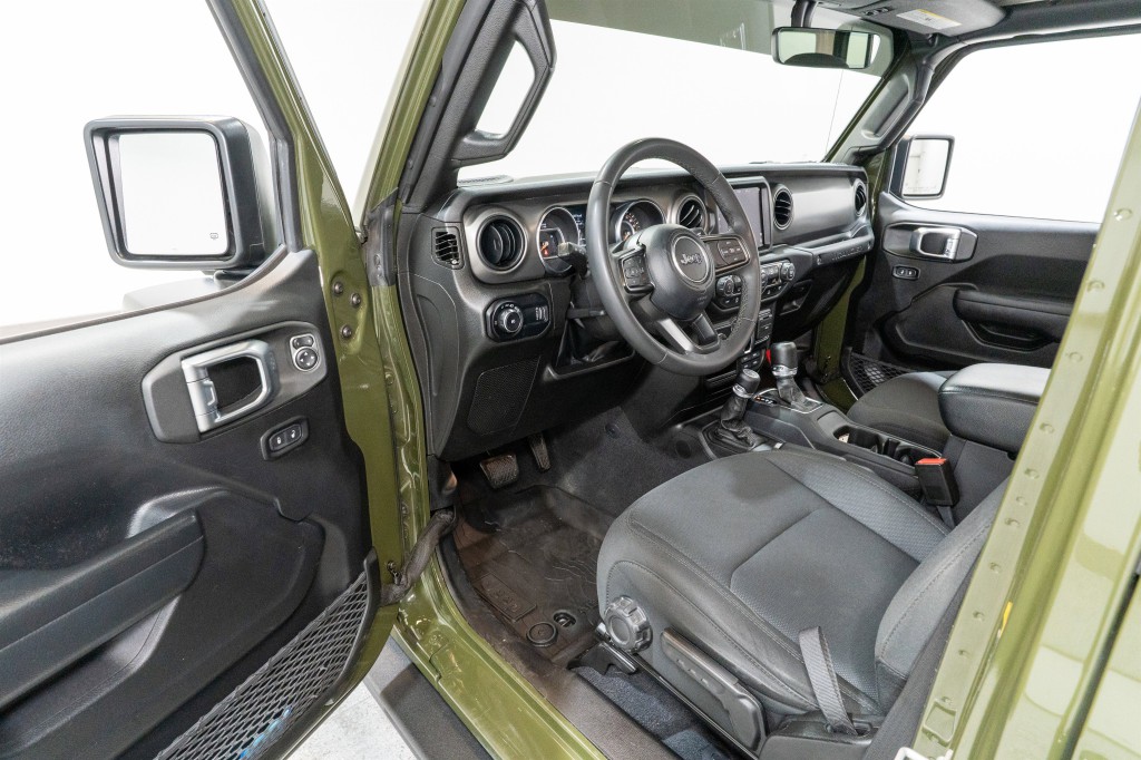 2023 Jeep Wrangler Image 12