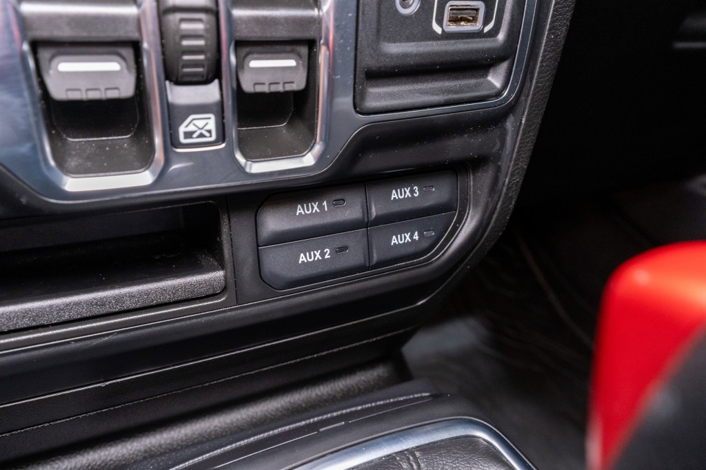 2023 Jeep Wrangler Image 21
