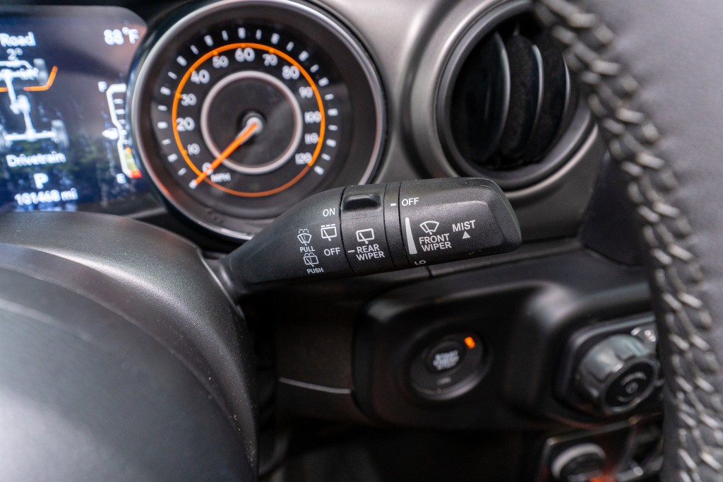 2023 Jeep Wrangler Image 27