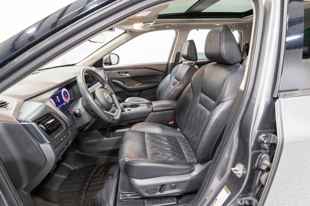 2023 Nissan Rogue Image 16