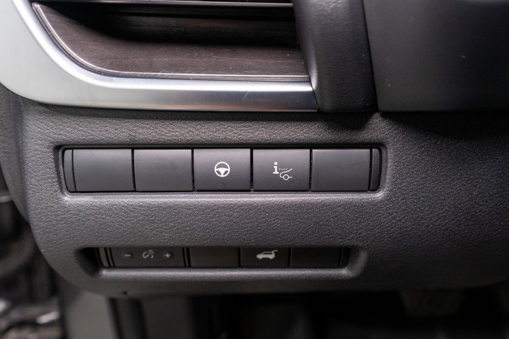 2023 Nissan Rogue Image 31