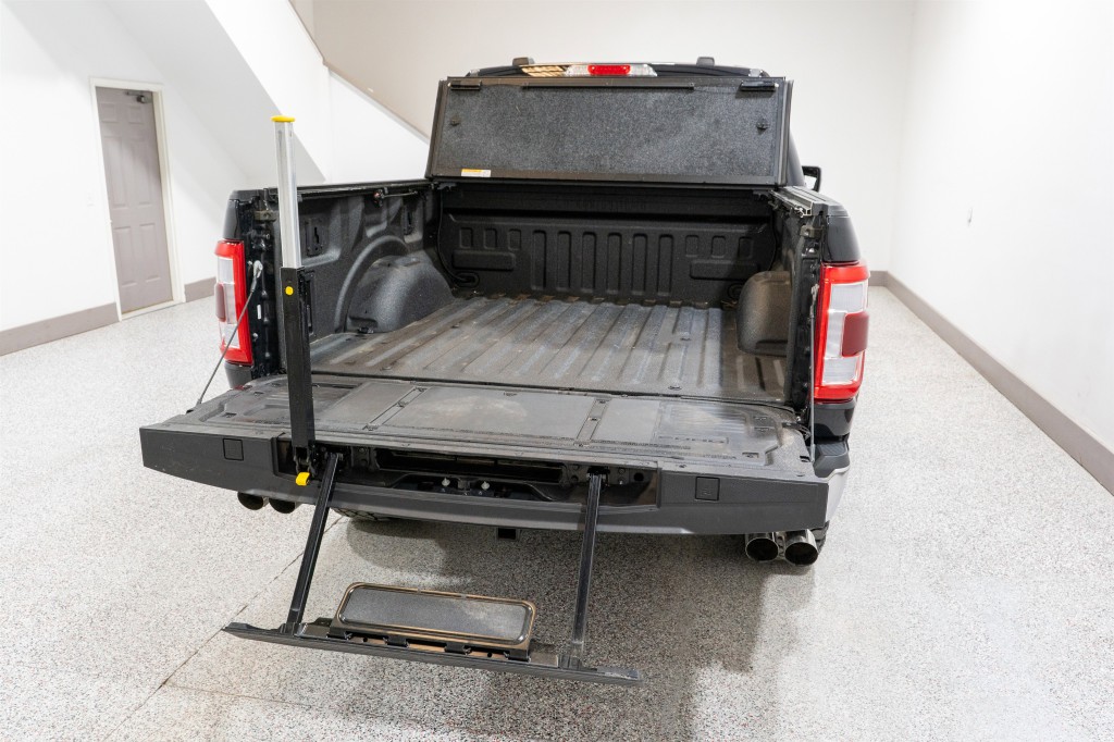 2023 Ford F-150 Image 12