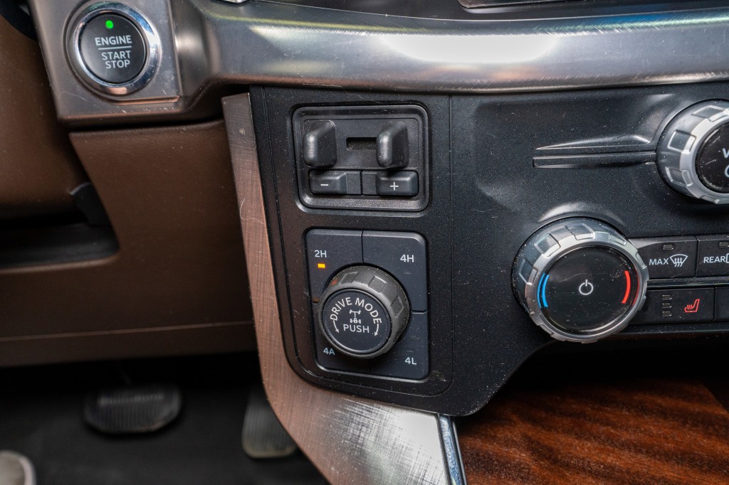 2023 Ford F-150 Image 32