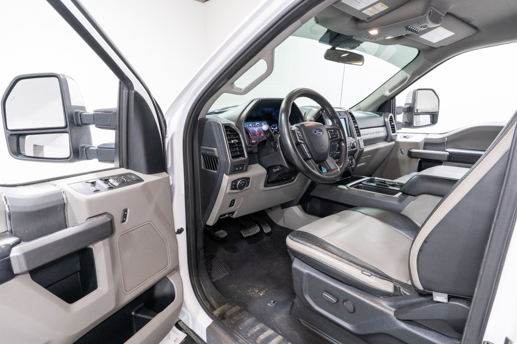 2021 Ford F-250 Image 13