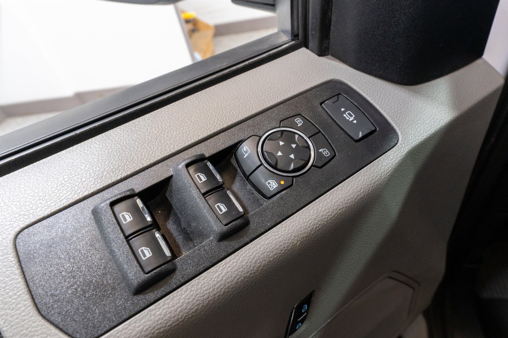 2021 Ford F-250 Image 15