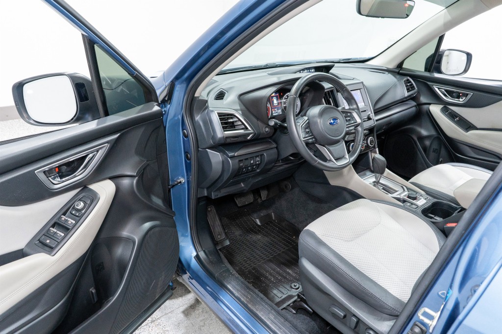2019 Subaru Forester Image 12