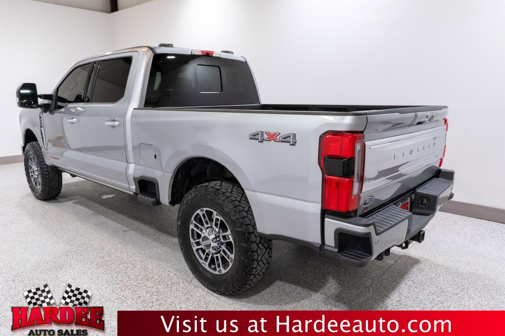 2024 Ford F-250 Image 3