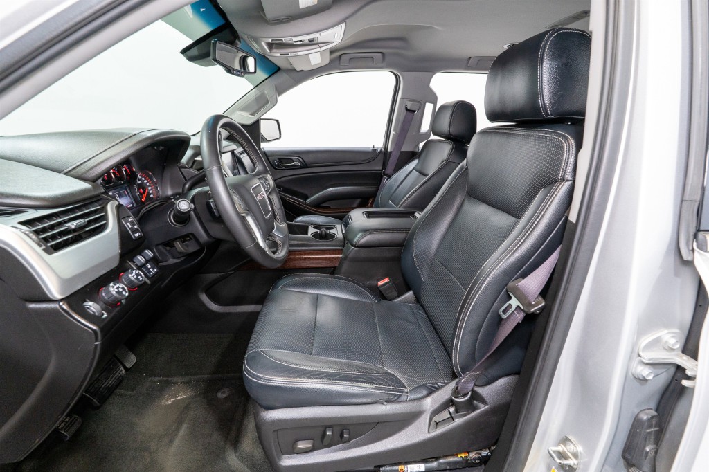 2016 GMC Yukon Image 14