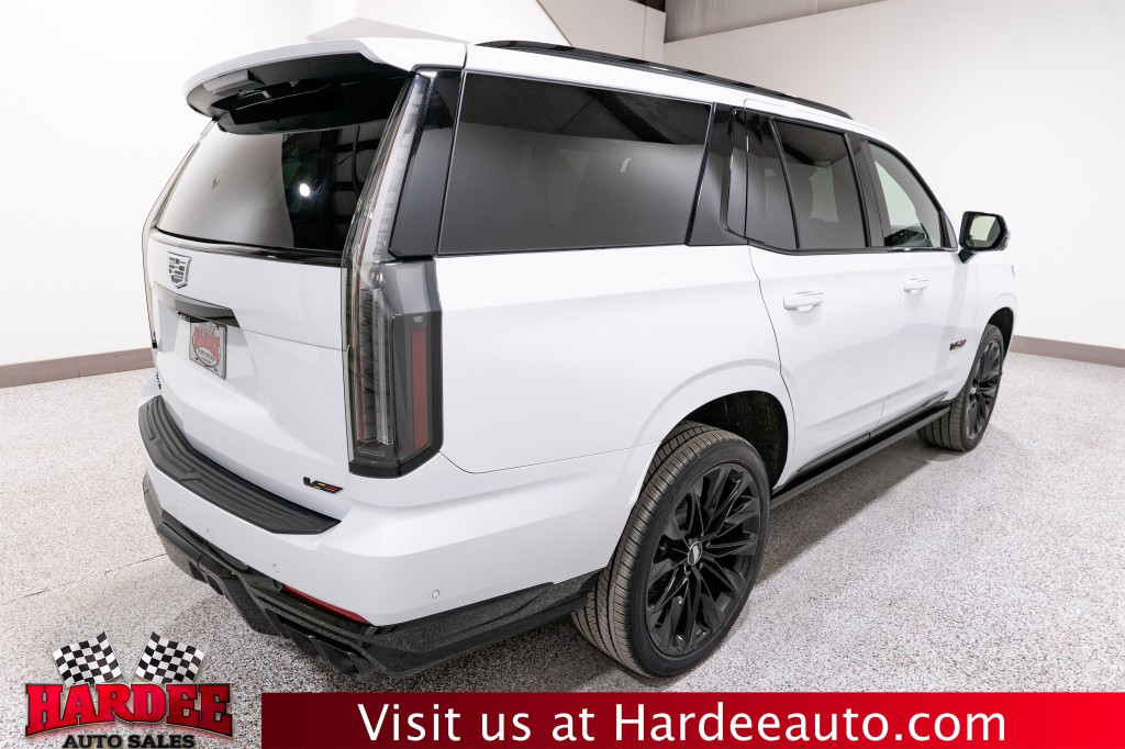2026 Cadillac Escalade Image 5