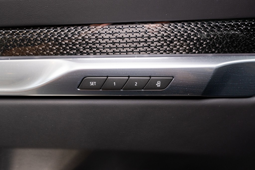 2026 Cadillac Escalade Image 15