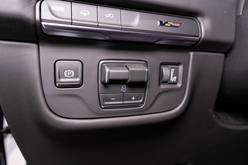 2026 Cadillac Escalade Image 41