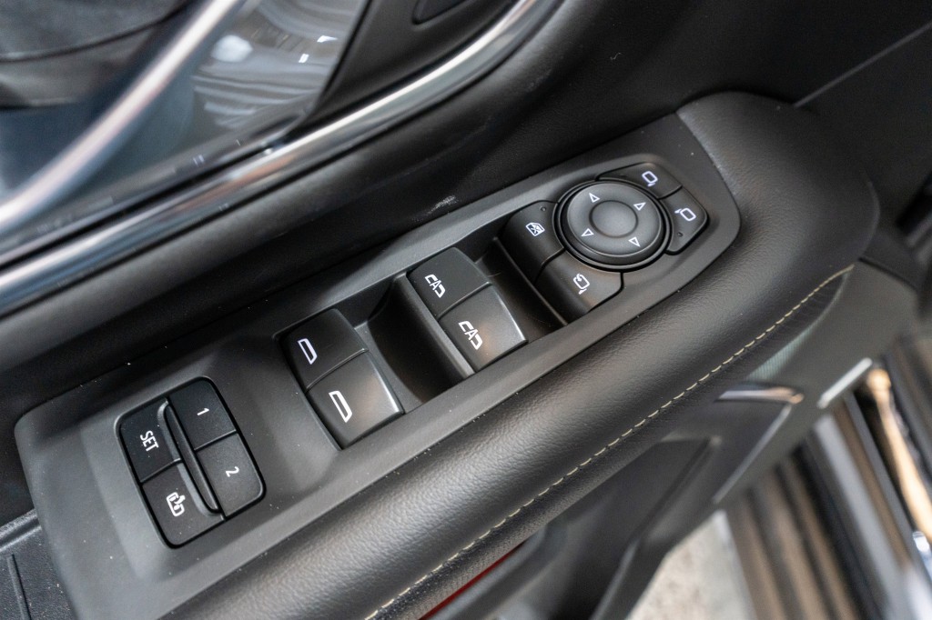 2023 GMC Yukon Image 14