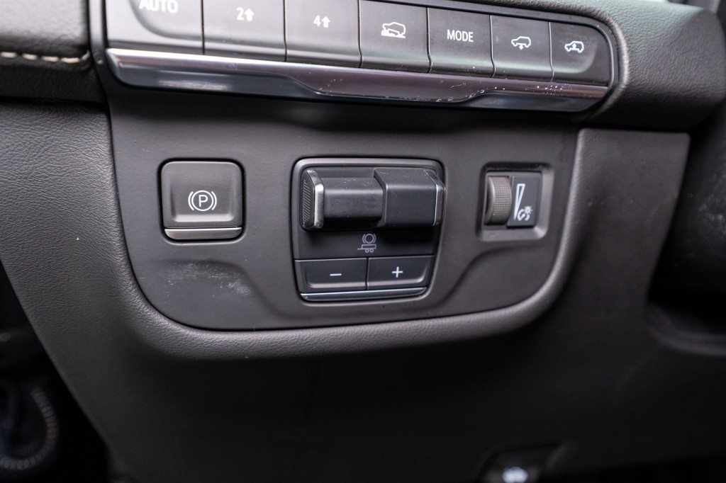 2023 Cadillac Escalade Image 37
