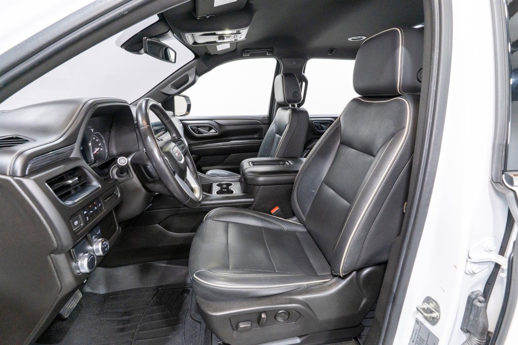 2021 GMC Yukon Image 16