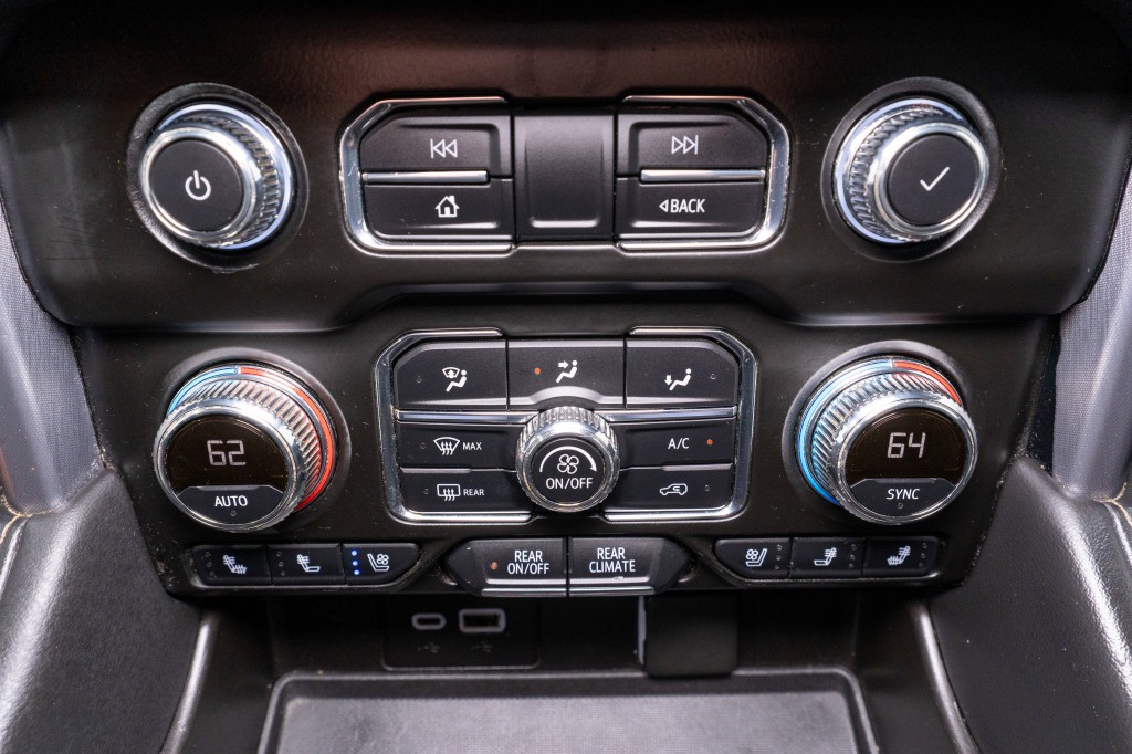 2021 GMC Yukon Image 21