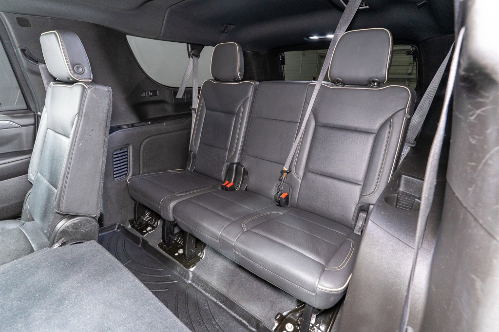 2021 GMC Yukon Image 33
