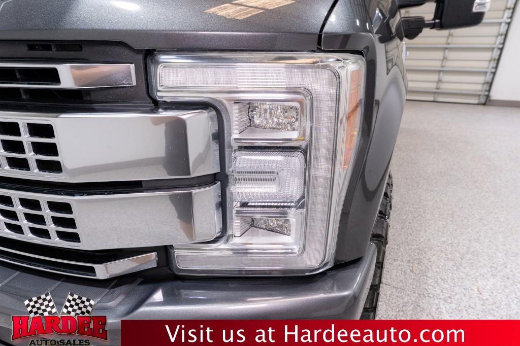 2018 Ford F-250 Image 8