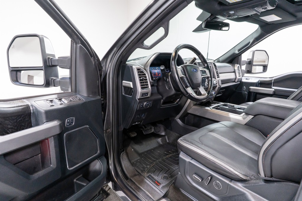 2018 Ford F-250 Image 15