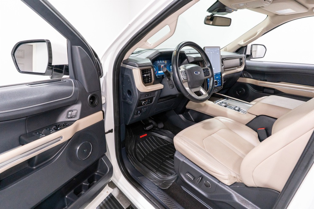 2023 Ford Expedition Image 13