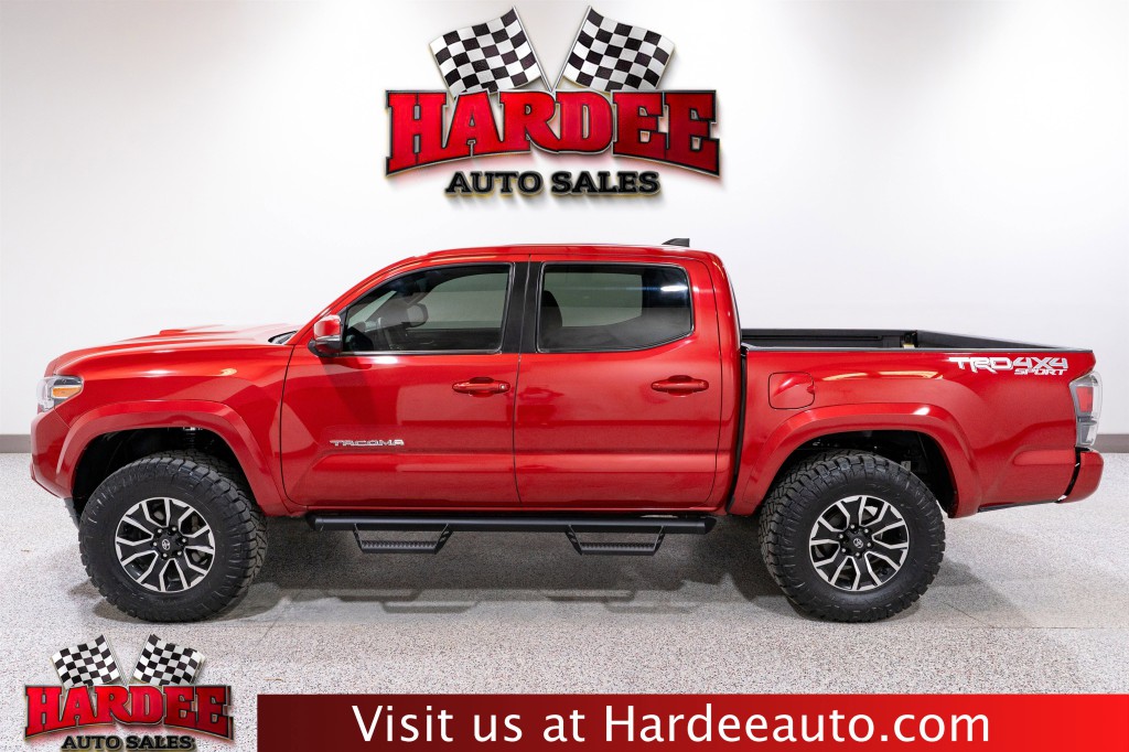 2023 Toyota Tacoma Image 1