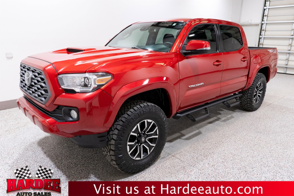 2023 Toyota Tacoma Image 2