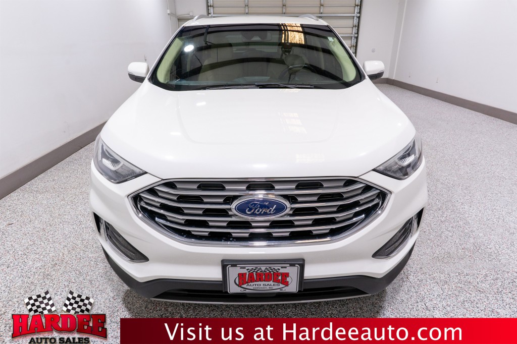 2020 Ford Edge Image 7