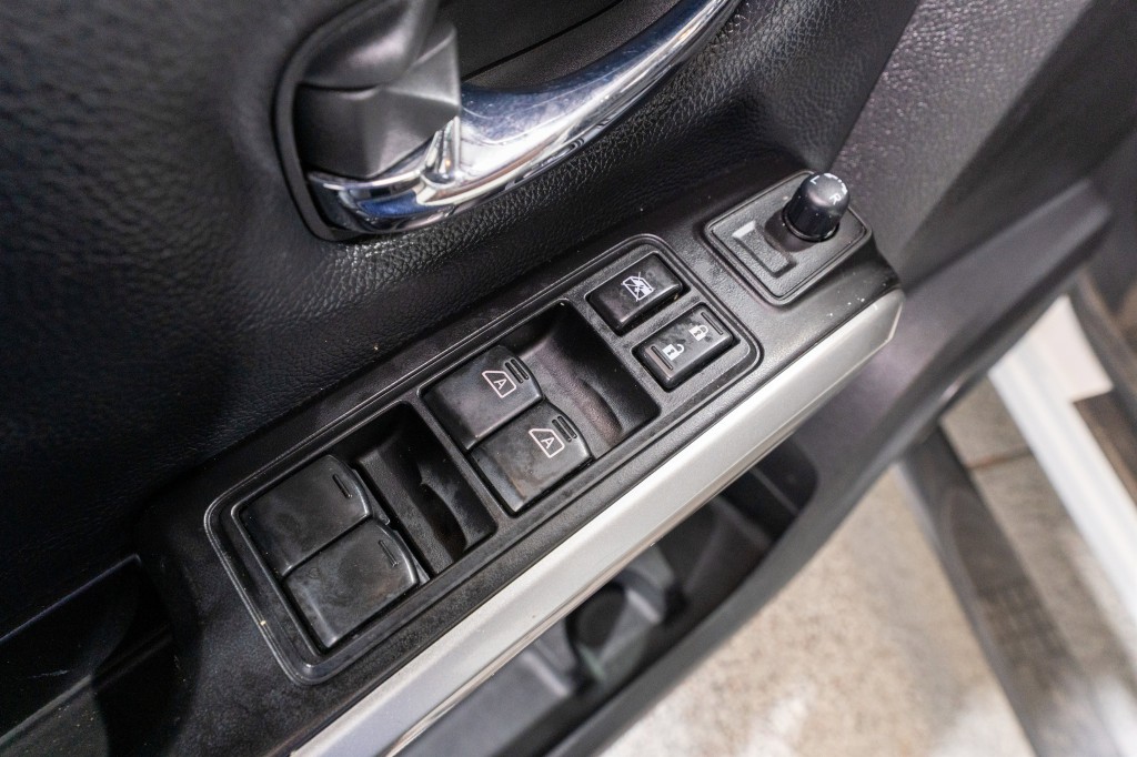 2019 Nissan Titan Image 17