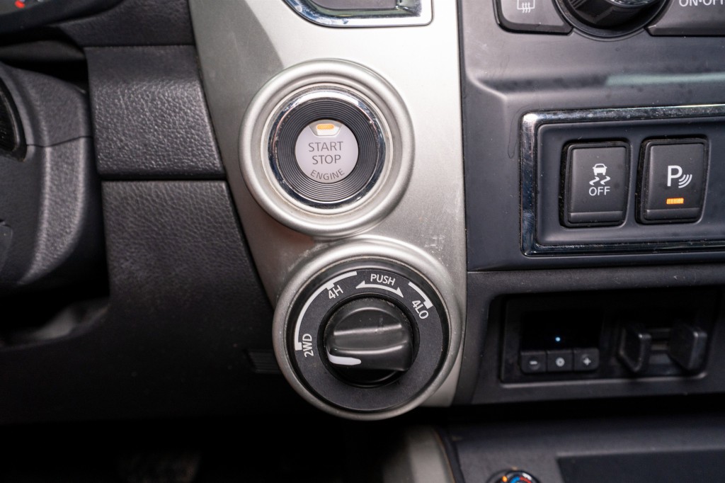 2019 Nissan Titan Image 27