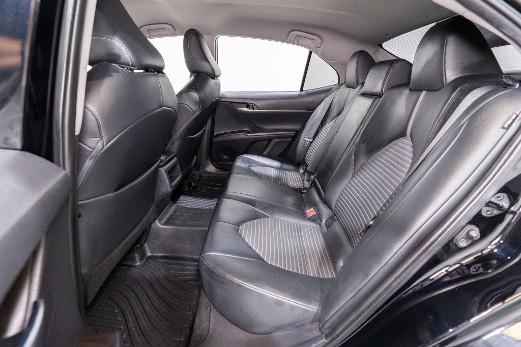 2021 Toyota Camry Image 26