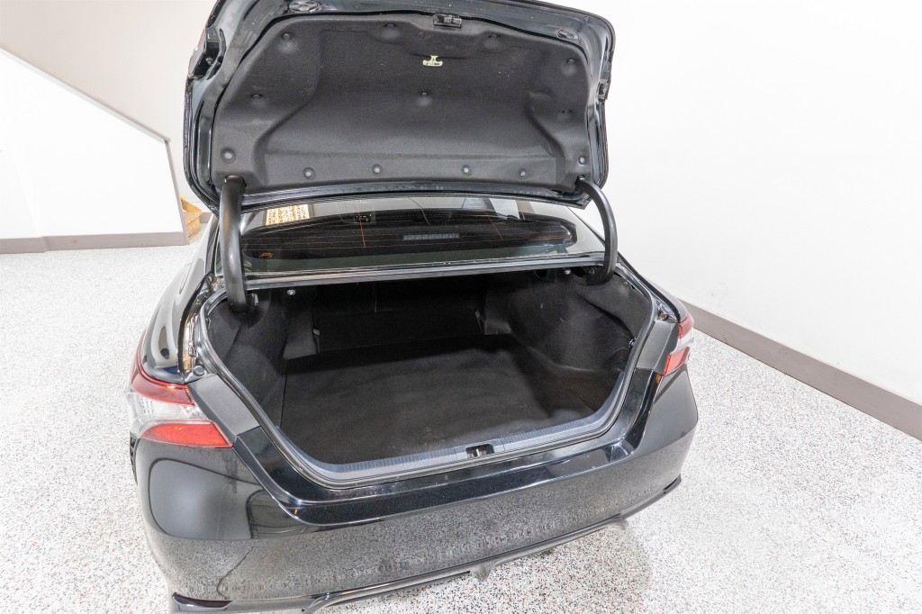 2021 Toyota Camry Image 27