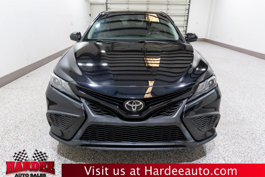 2021 Toyota Camry Image 7