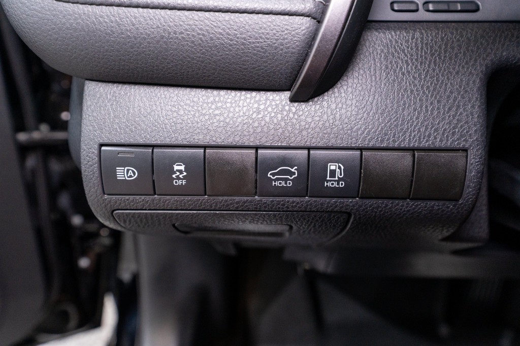 2021 Toyota Camry Image 25