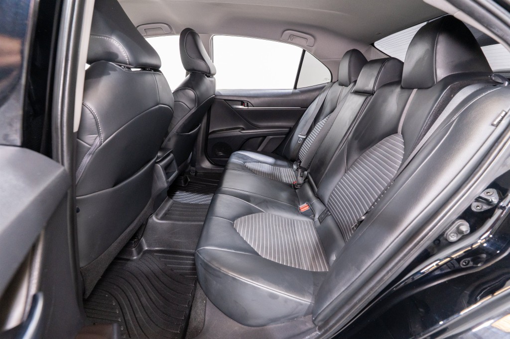 2021 Toyota Camry Image 26