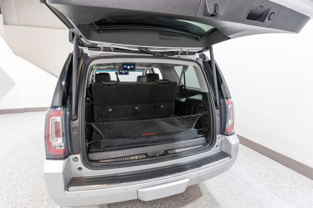 2018 GMC Yukon Image 38