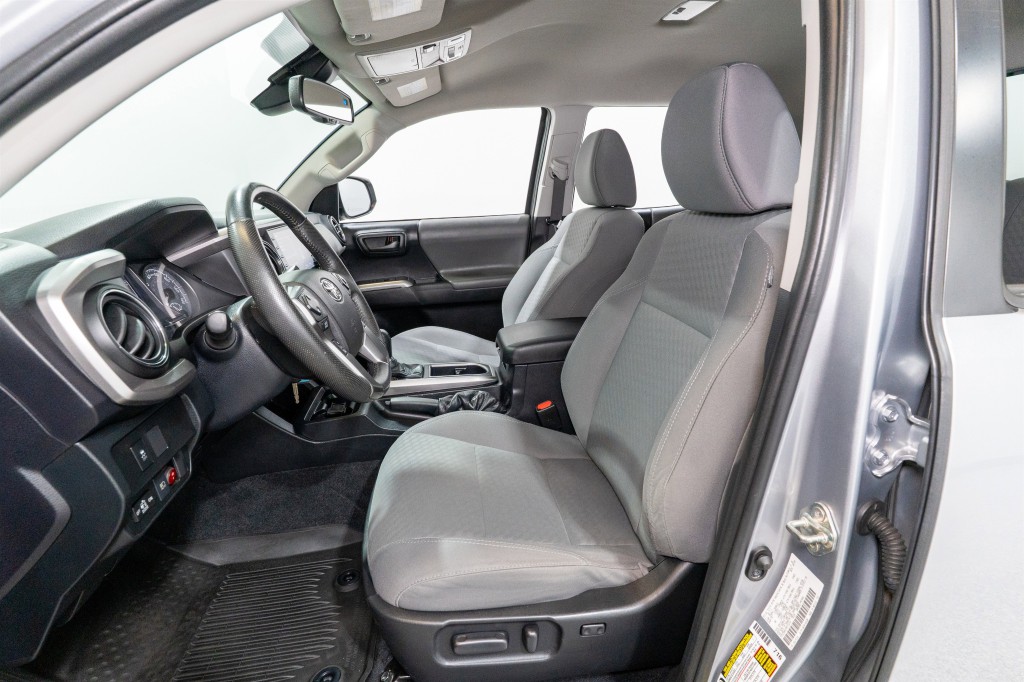2021 Toyota Tacoma Image 15