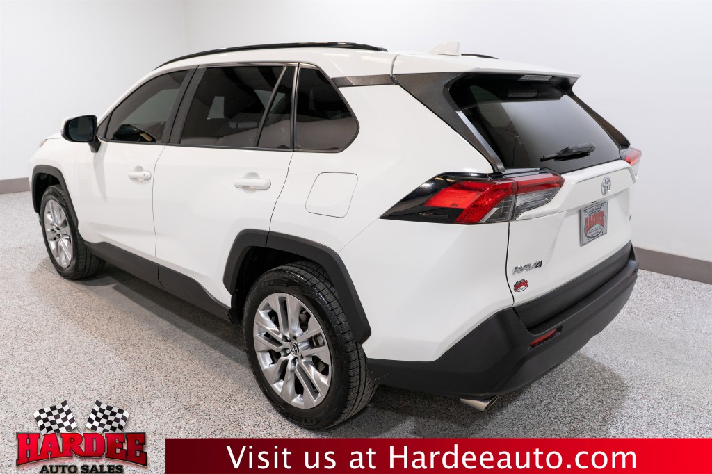 2019 Toyota Rav4 Image 3