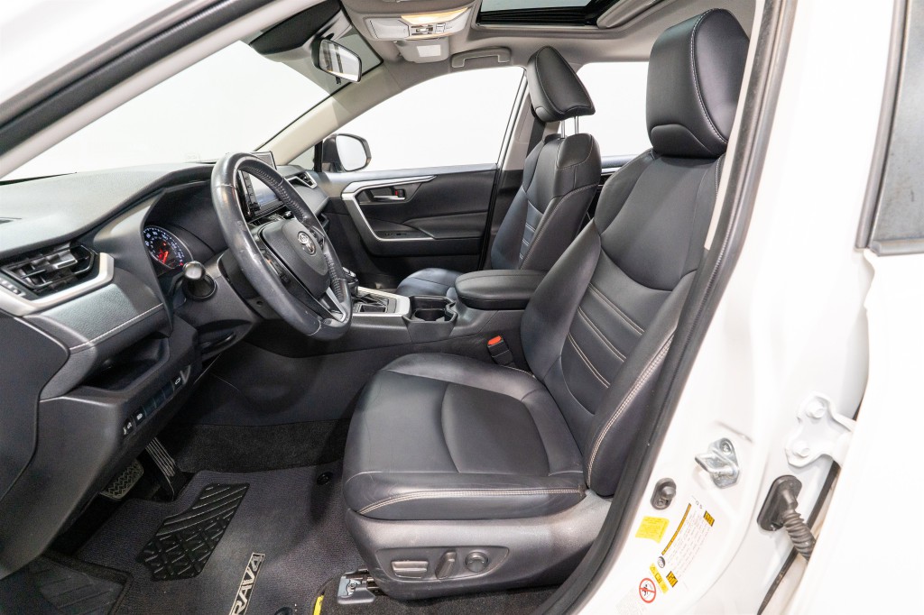 2019 Toyota Rav4 Image 14