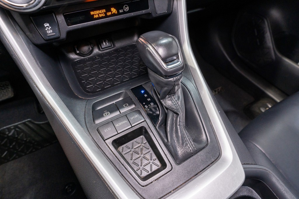2019 Toyota Rav4 Image 21